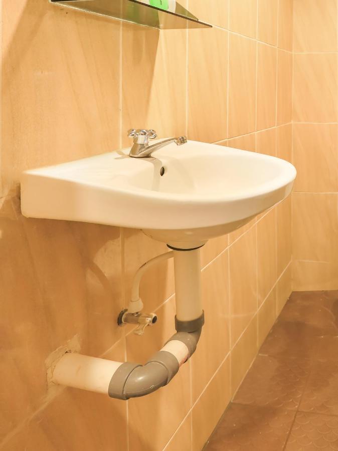 Oyo 3492 Mandala Residence メダン エクステリア 写真