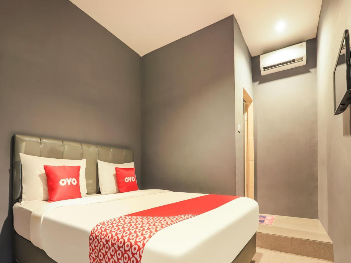 Oyo 3492 Mandala Residence メダン エクステリア 写真